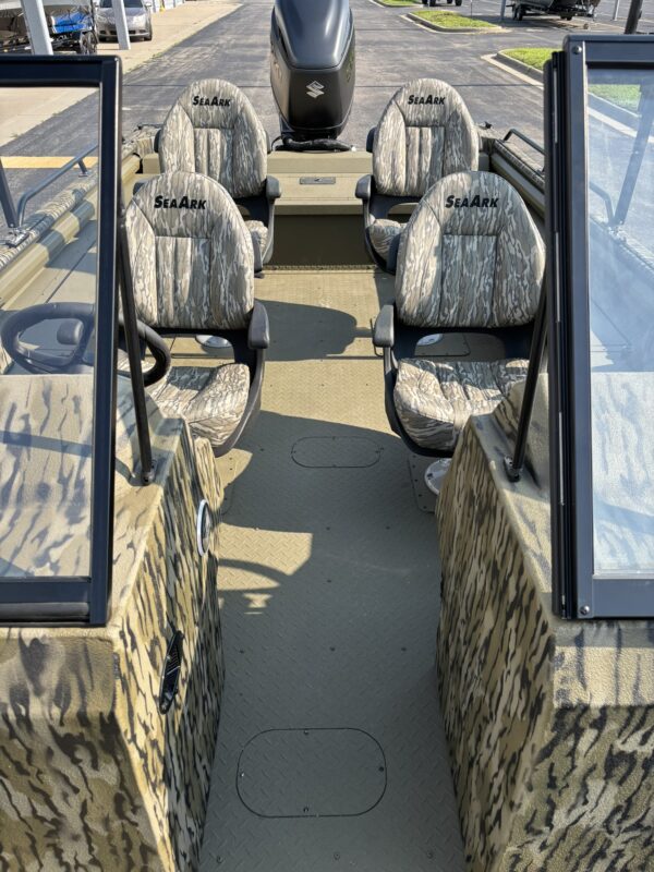2026 SeaArk Pro Cat 240