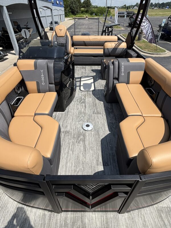 2026 Viaggio Z22S A-T Demo