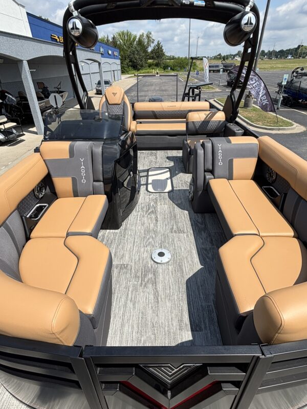 2026 Viaggio Z22S A-T Demo