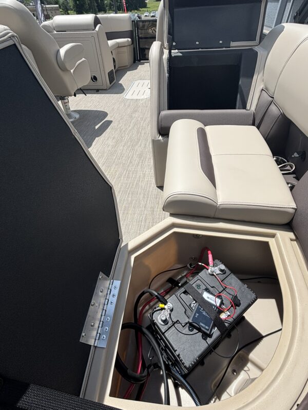 2026 Bentley 223 Legacy Navigator