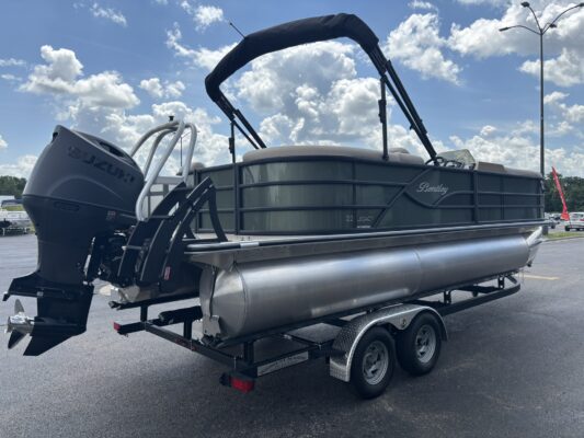 2026 Bentley 223 Legacy Navigator