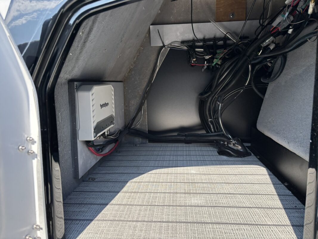 2026 Bentley 223 Elite QSB