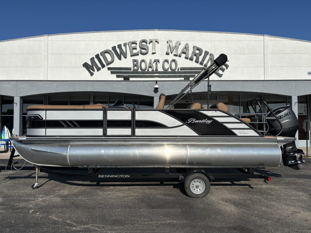 2026 Bentley 223 Elite QSB