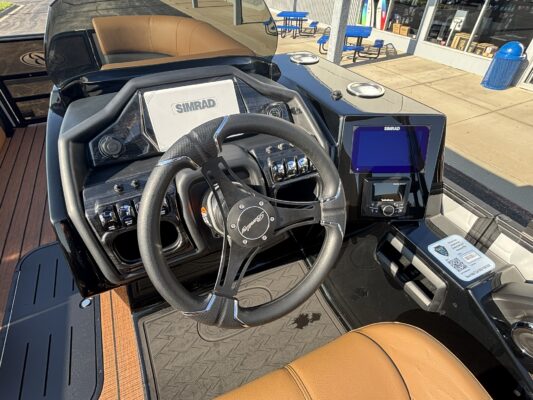 2026 Bentley 223 Elite QSB