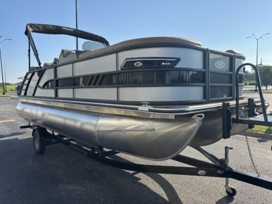 2026 Bentley 223 Elite QSB