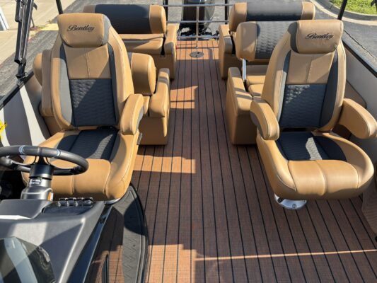 2026 Bentley 223 Elite QSB