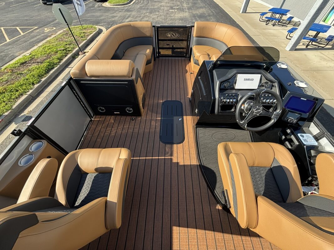 2026 Bentley 223 Elite QSB