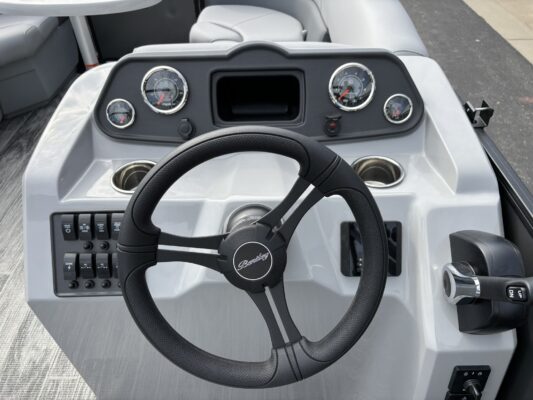 2026 Bentley 160 LE CR