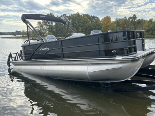 2026 Bentley 200 Fish CWT