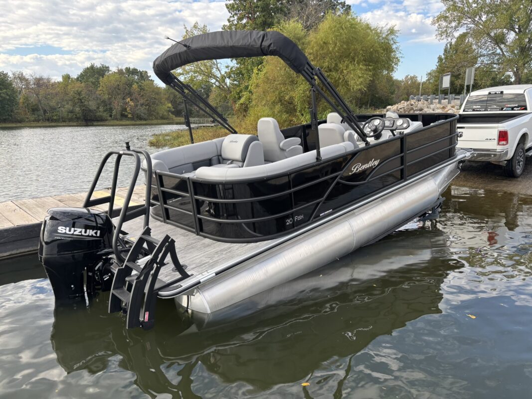 2026 Bentley 200 Fish CWT