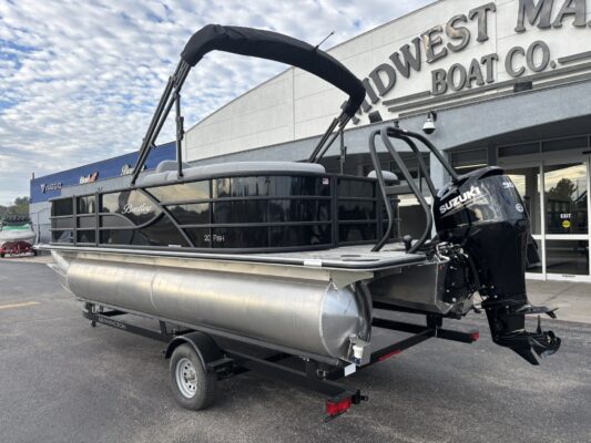 2026 Bentley 200 Fish CWT