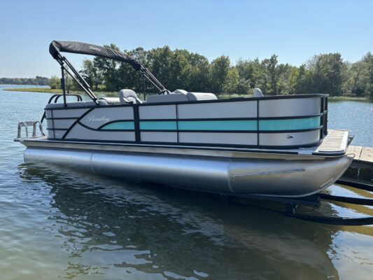 2026 Bentley 220 Fish CWT