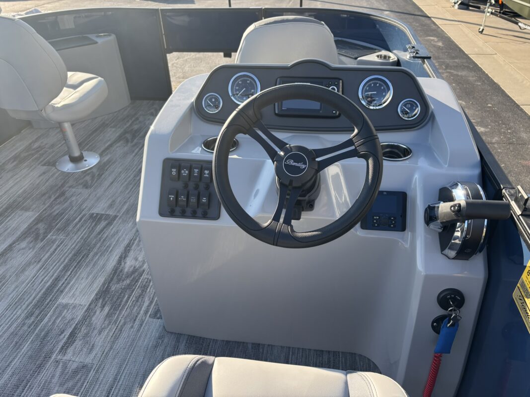 2026 Bentley 180 LE 3 PT