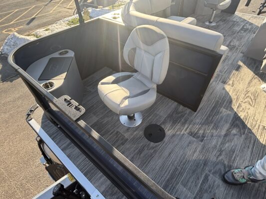 2026 Bentley 180 LE 3 PT