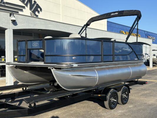 2026 Bentley 180 LE 3 PT