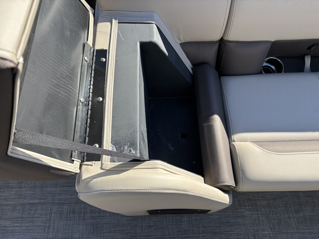 2026 Bentley 223 Legacy QSB