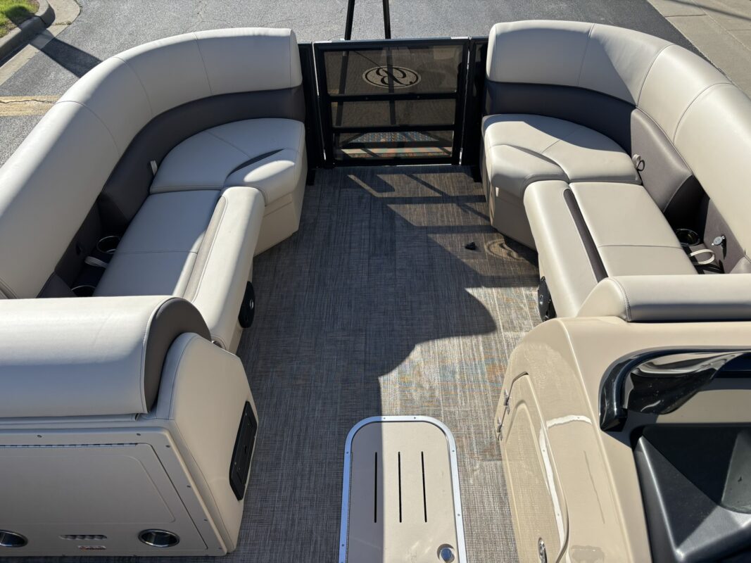 2026 Bentley 223 Legacy QSB