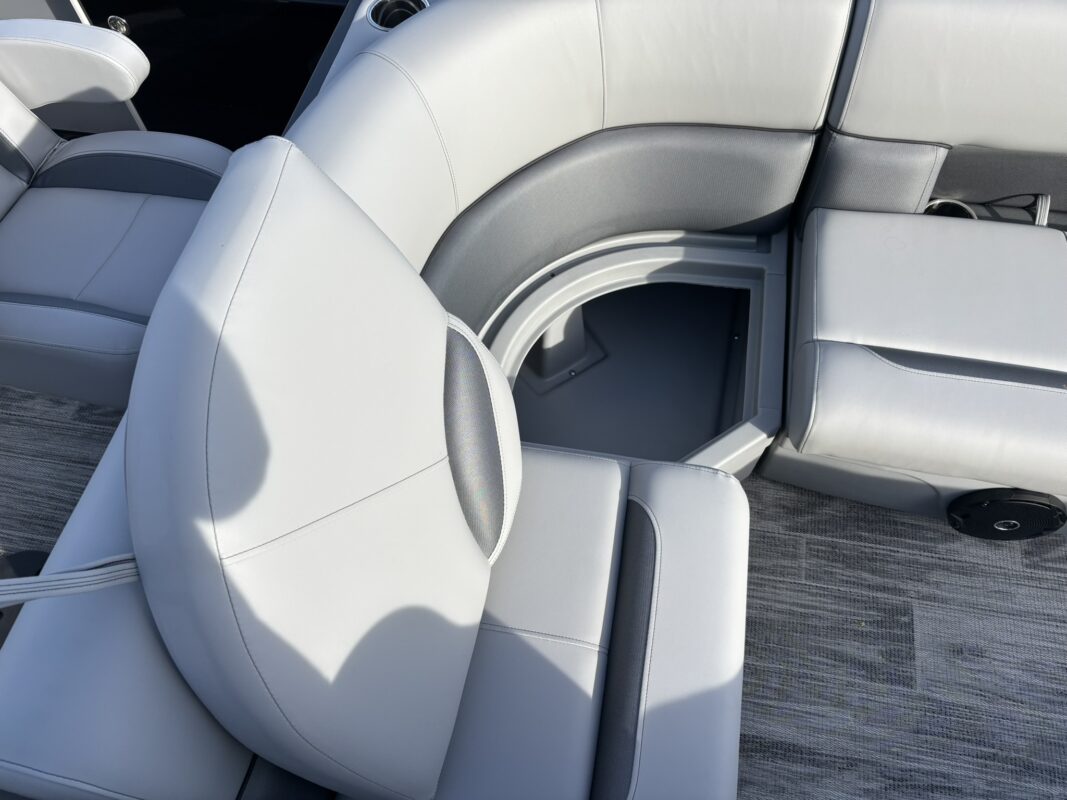 2026 Bentley 223 Fish N Cruise