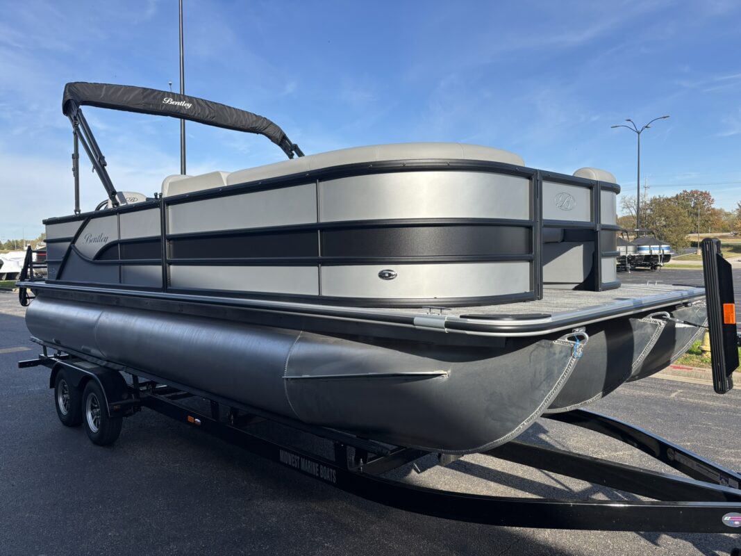 2026 Bentley 223 Fish N Cruise