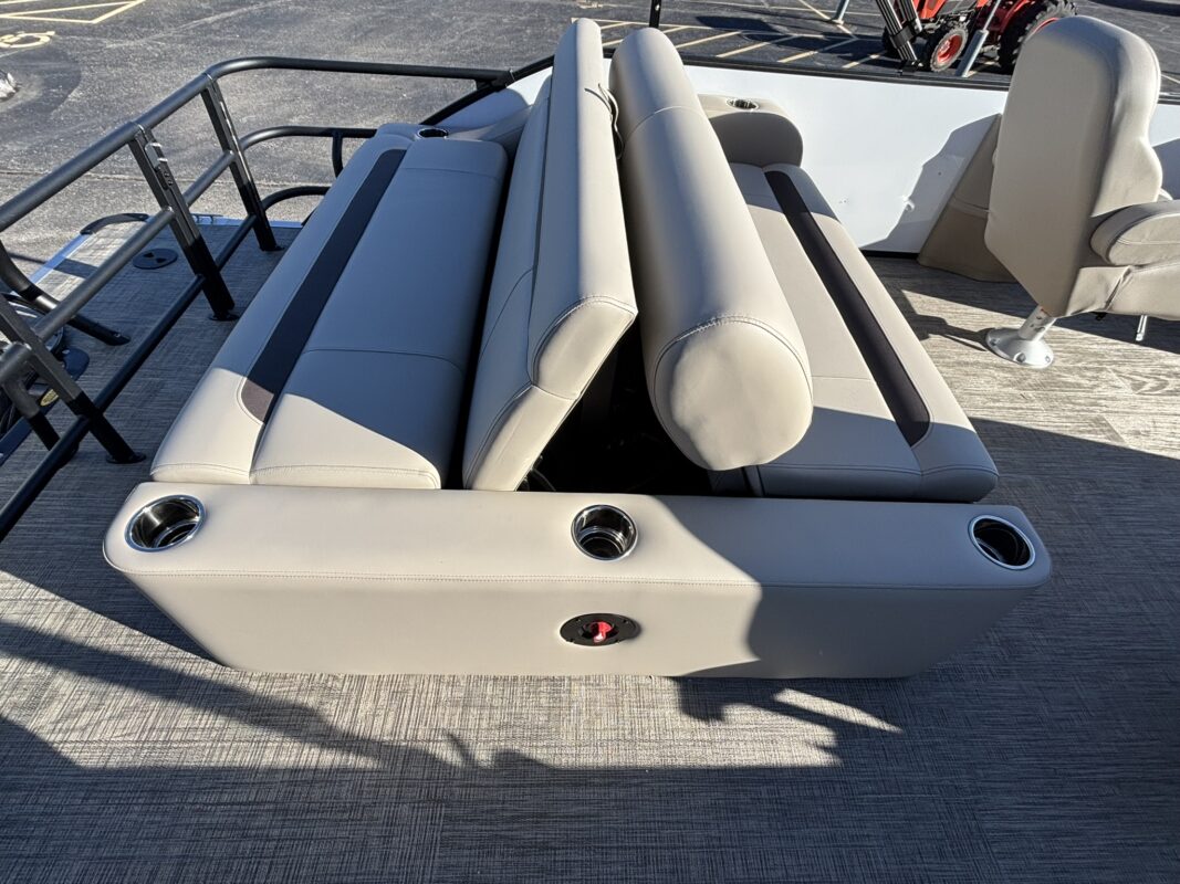 2026 Bentley 223 Legacy SwingBack