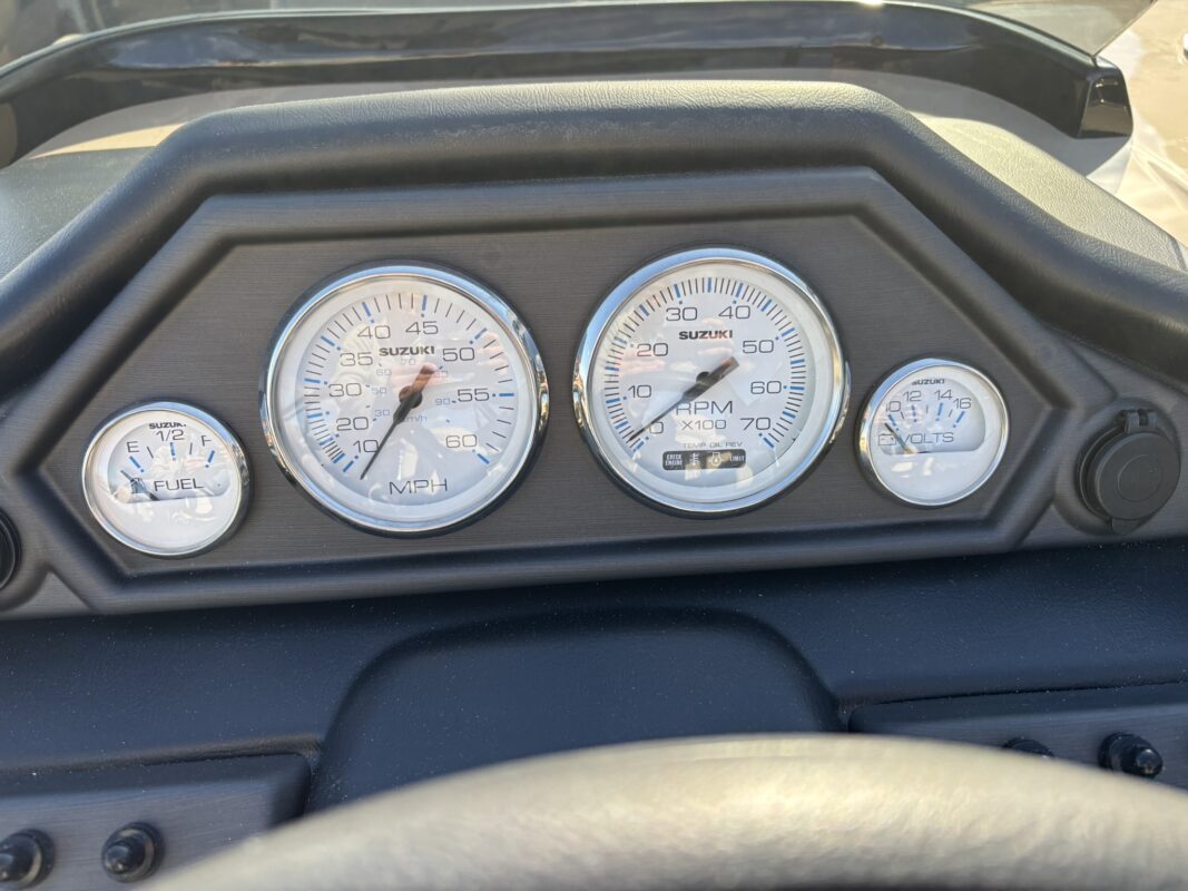 2026 Bentley 223 Legacy Navigator