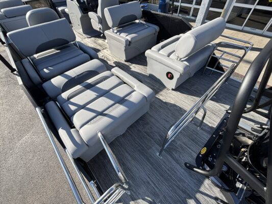 2026 Bentley 223 Legacy QSB