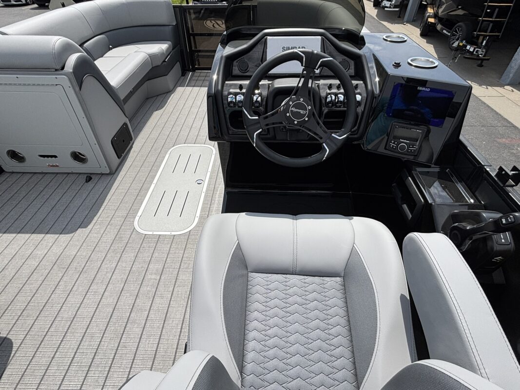 2026 Bentley 223 Elite Admiral