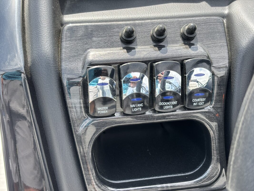 2026 Bentley 223 Elite Admiral