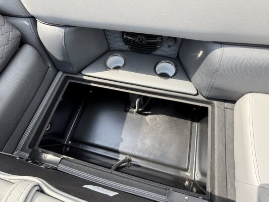 2026 Bentley 223 Elite Admiral