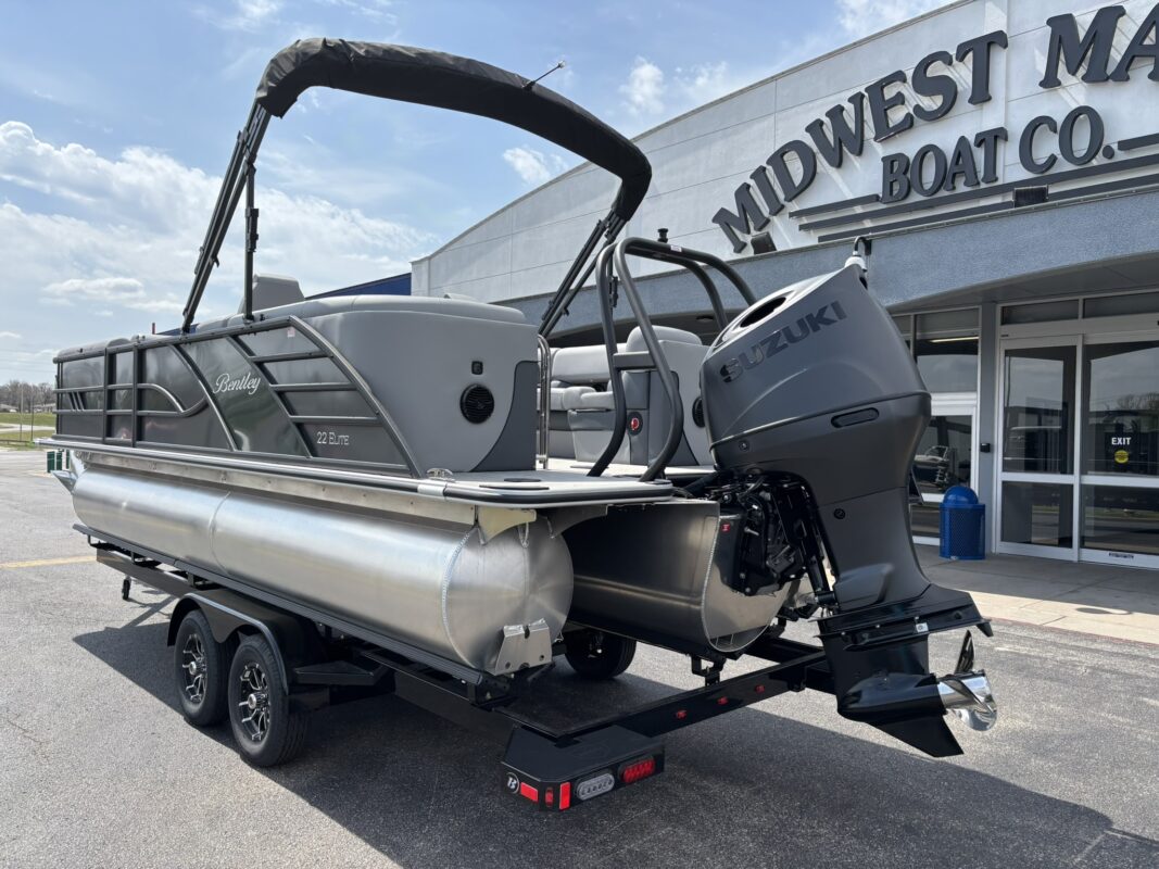 2026 Bentley 223 Elite Admiral