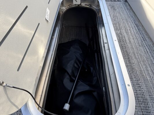 2026 Bentley 223 Legacy Navigator