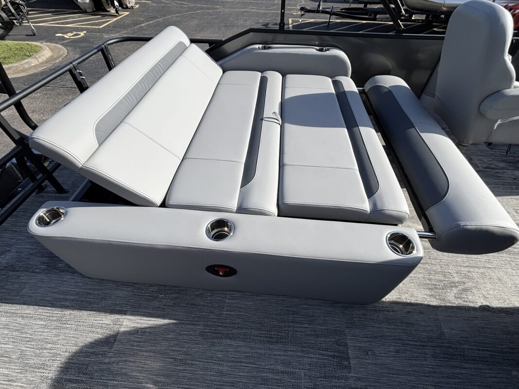 2026 Bentley 223 Legacy SwingBack