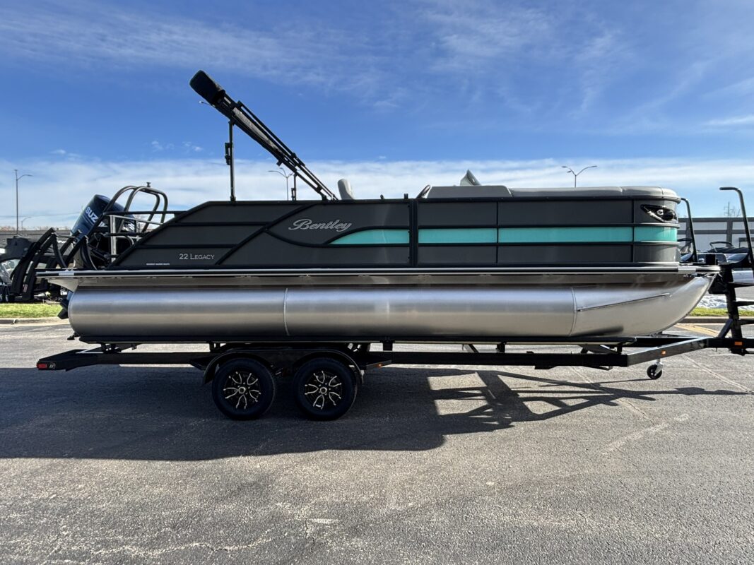 2026 Bentley 223 Legacy SwingBack