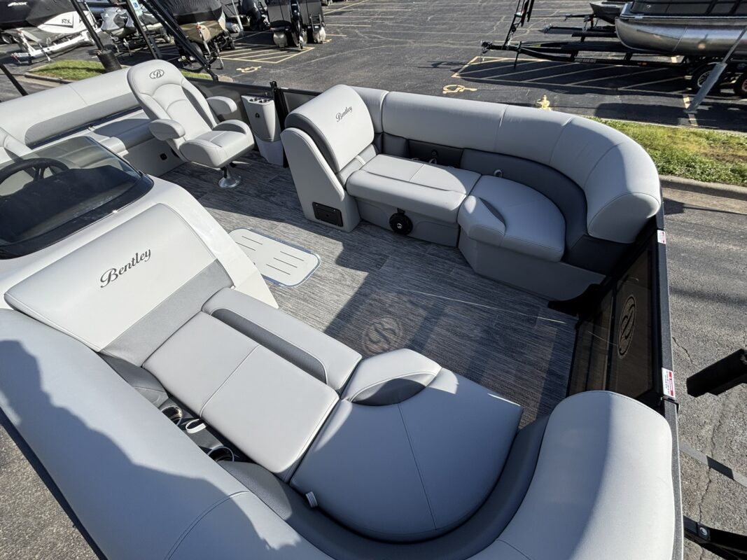 2026 Bentley 223 Legacy SwingBack