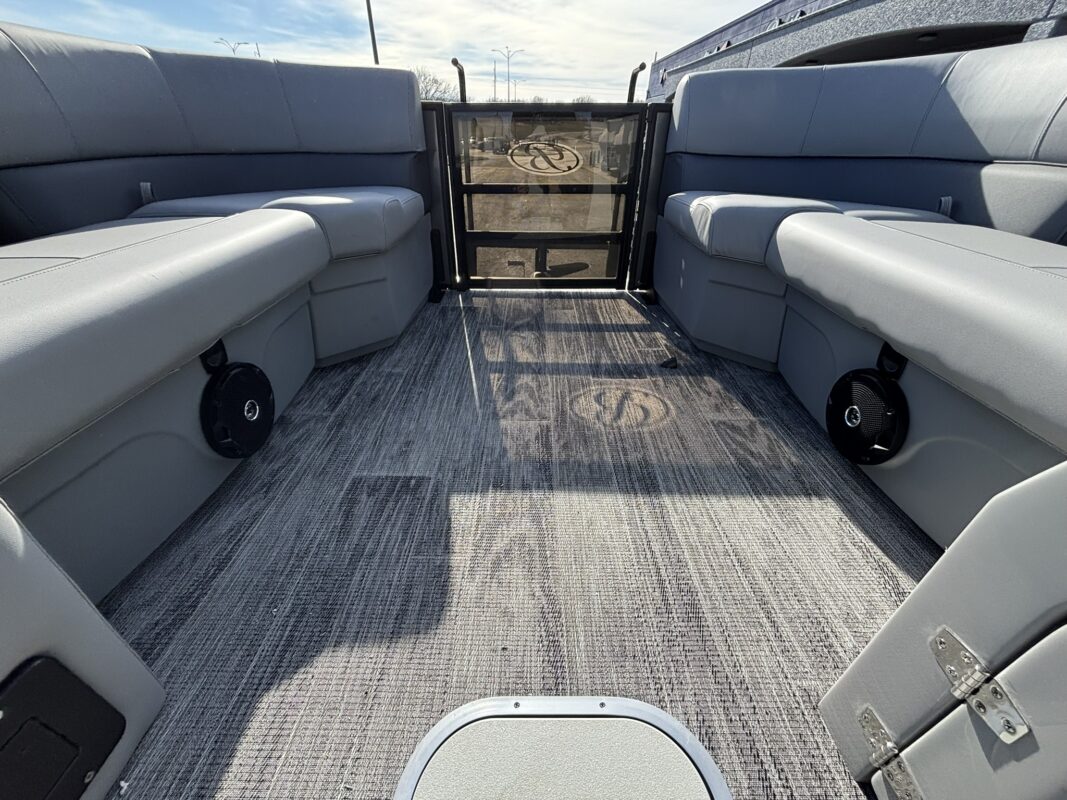 2026 Bentley 223 Legacy SwingBack