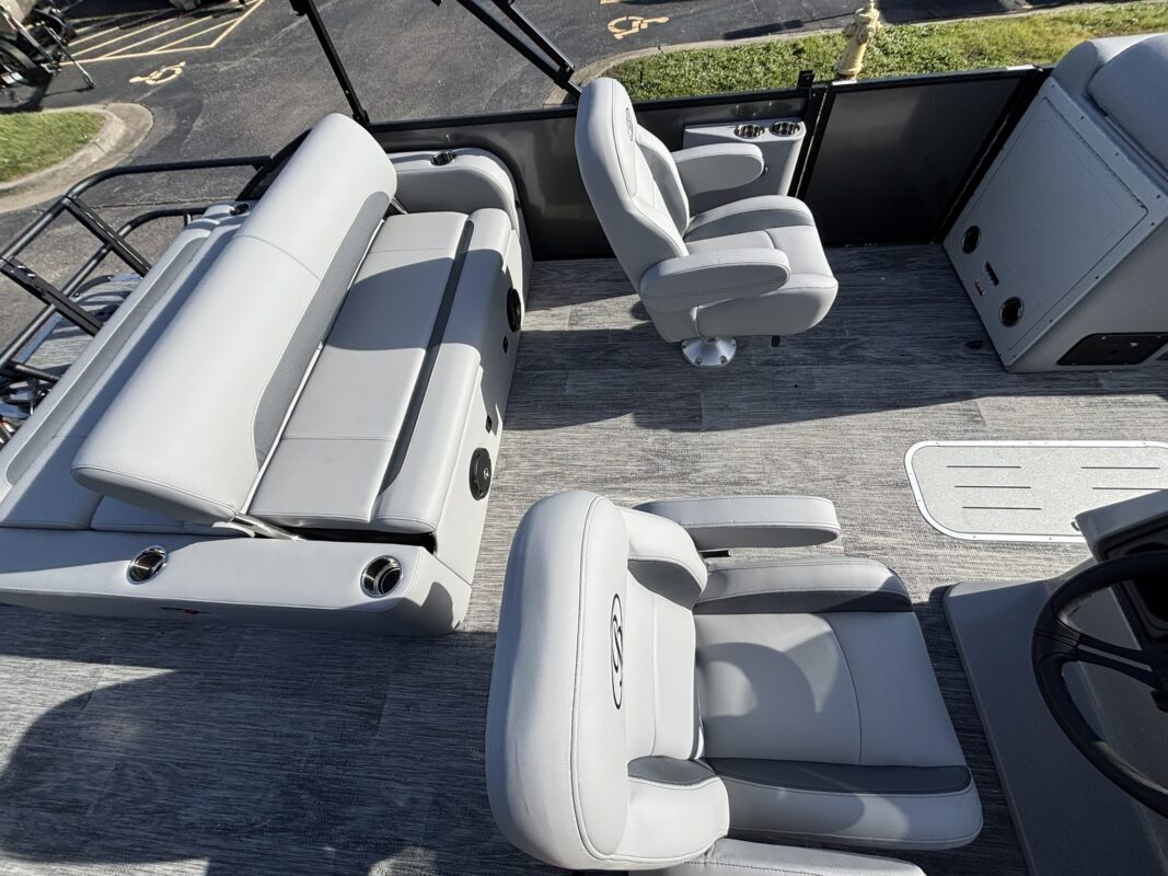 2026 Bentley 223 Legacy SwingBack