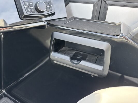 2026 Bentley 223 Elite Admiral