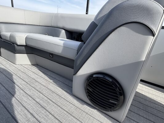 2026 Bentley 223 Elite Admiral