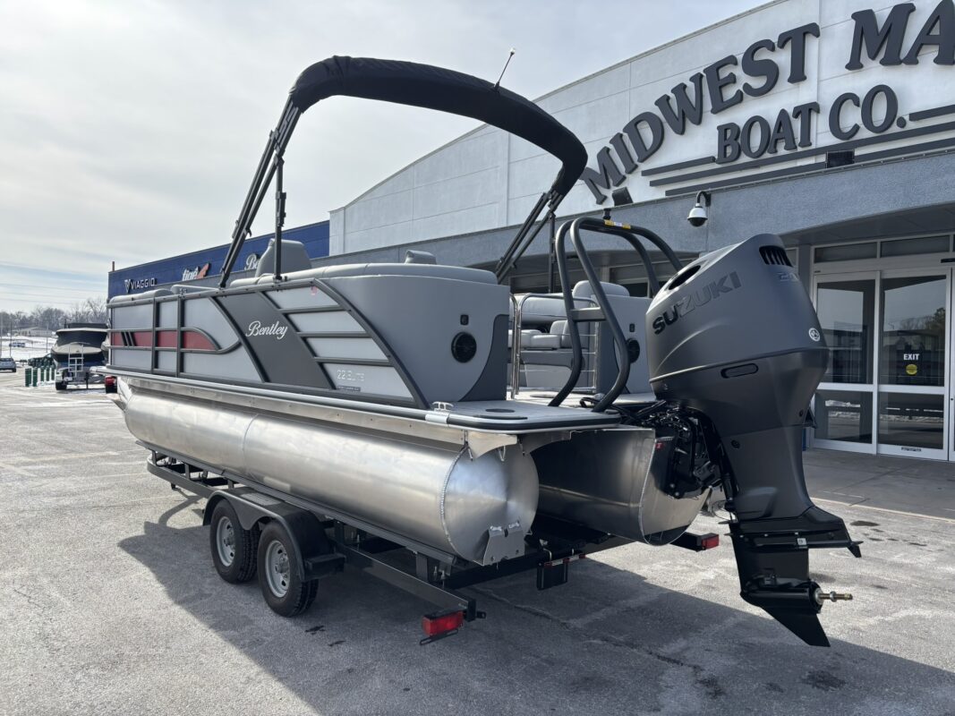 2026 Bentley 223 Elite Admiral