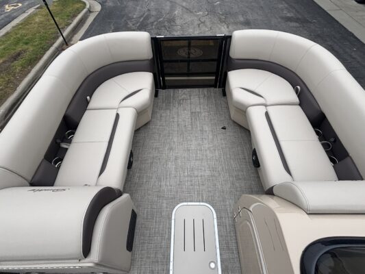 2026 Bentley 223 Legacy Navigator