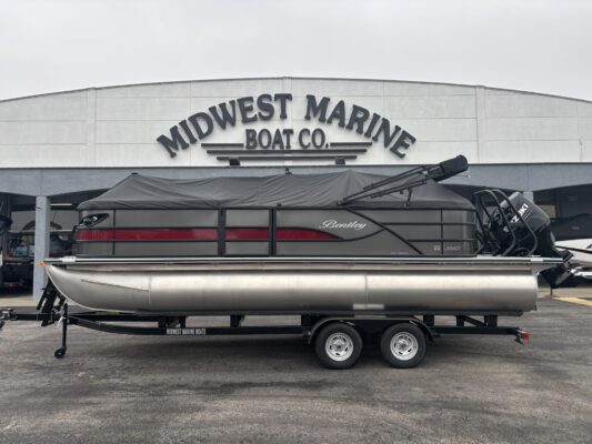 2026 Bentley 223 Legacy Navigator