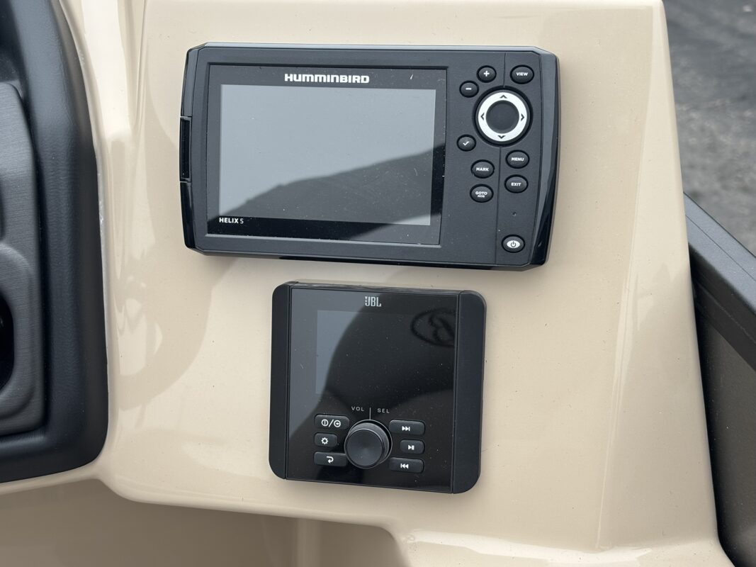 2026 Bentley 223 Legacy Navigator