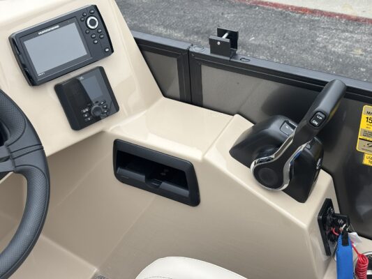 2026 Bentley 223 Legacy Navigator