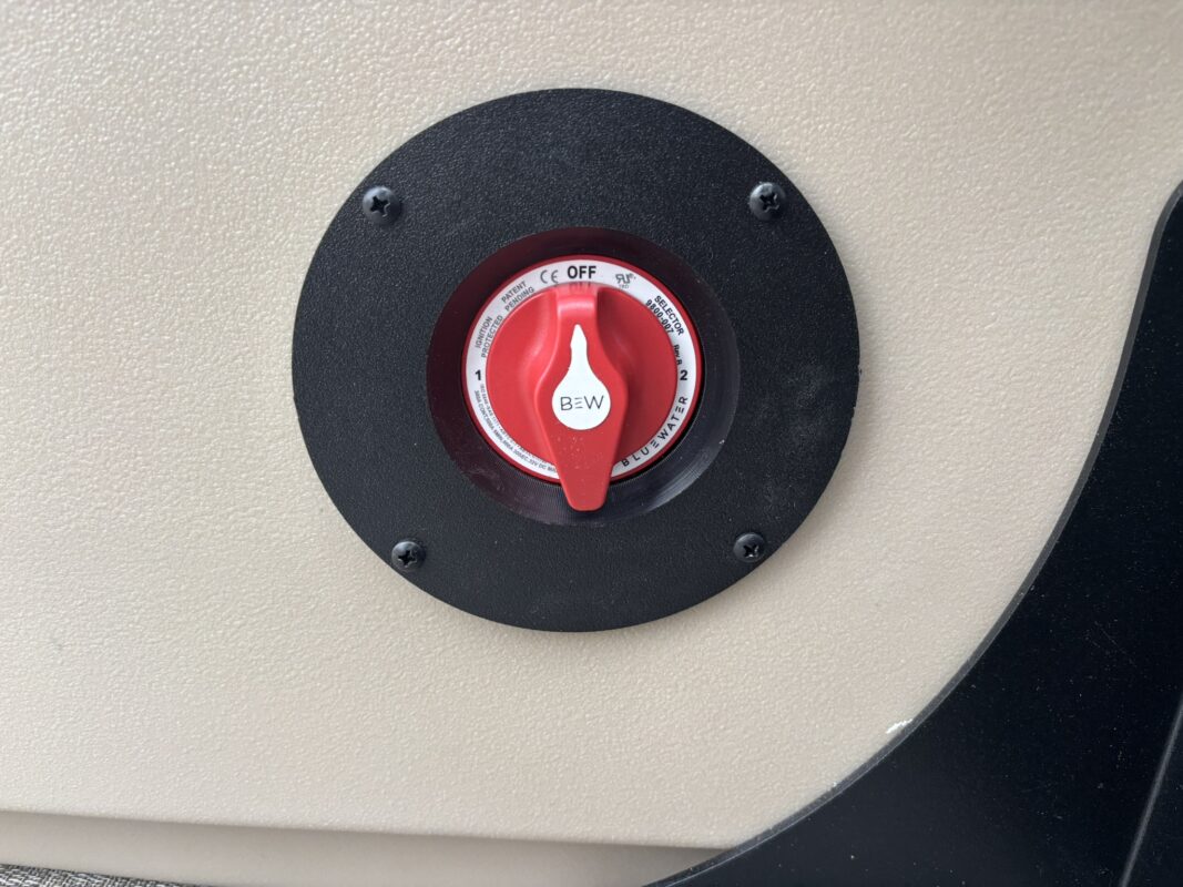 2026 Bentley 223 Legacy Navigator