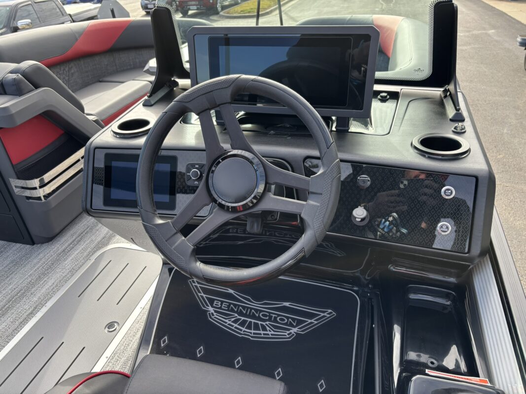 2026 Bennington 22 MSB Sport