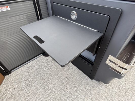 2026 Bennington 22 MSB Base