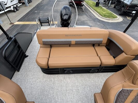 2026 Bennington 22 MSB Base