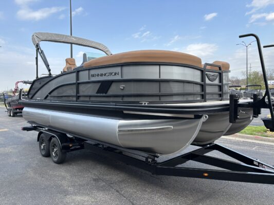 2026 Bennington 22 MSB Base