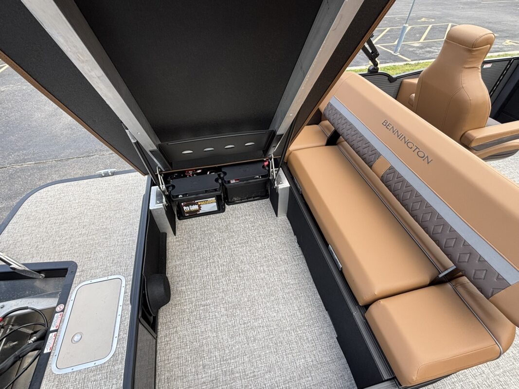 2026 Bennington 22 MSB Base