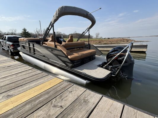 2026 Bennington 22 MSB Base